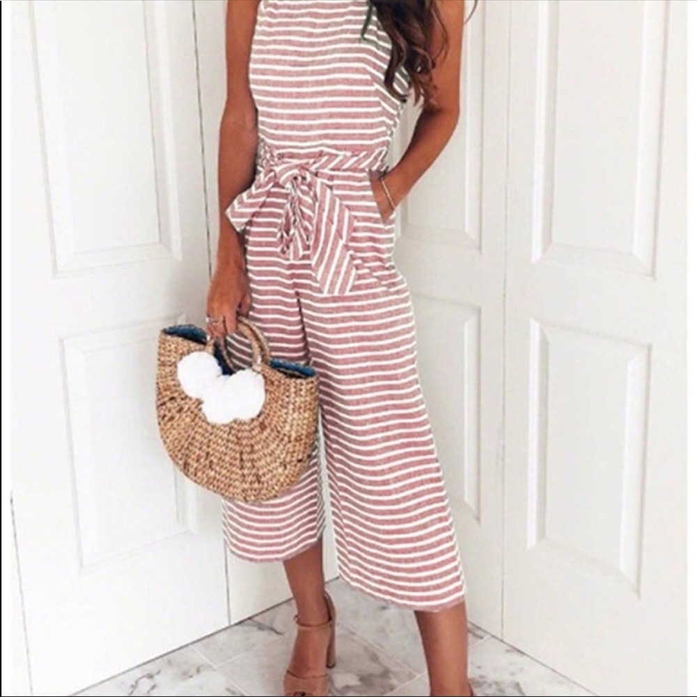 🏆Sleeveless Pink Striped Jumpsuit - Picture 4 of 6